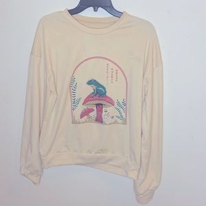 fancy mushroom/frog long sleeve tshirt ❤️🤩